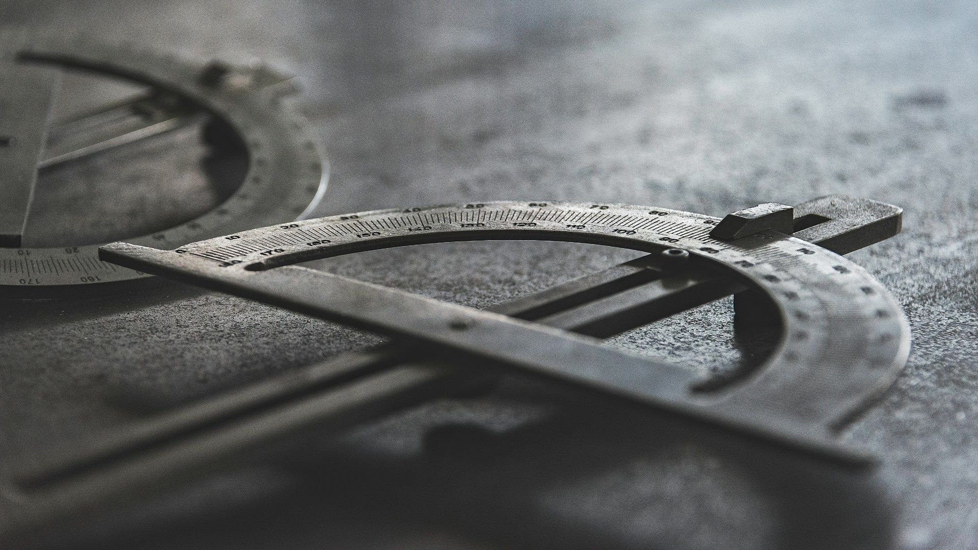 A Strategic Look Back at Crypto and the Macro in 2025 — FINTECHNA